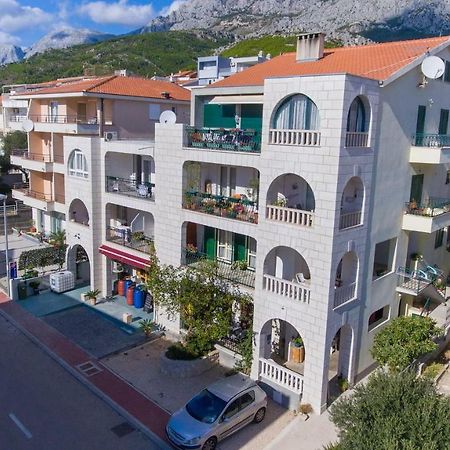 Apartmani Ruza Makarska Exteriör bild