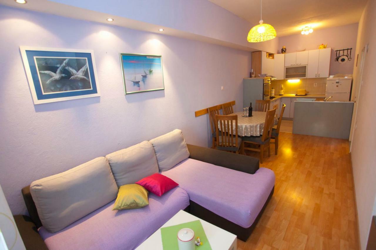 Apartmani Ruza Makarska Exteriör bild