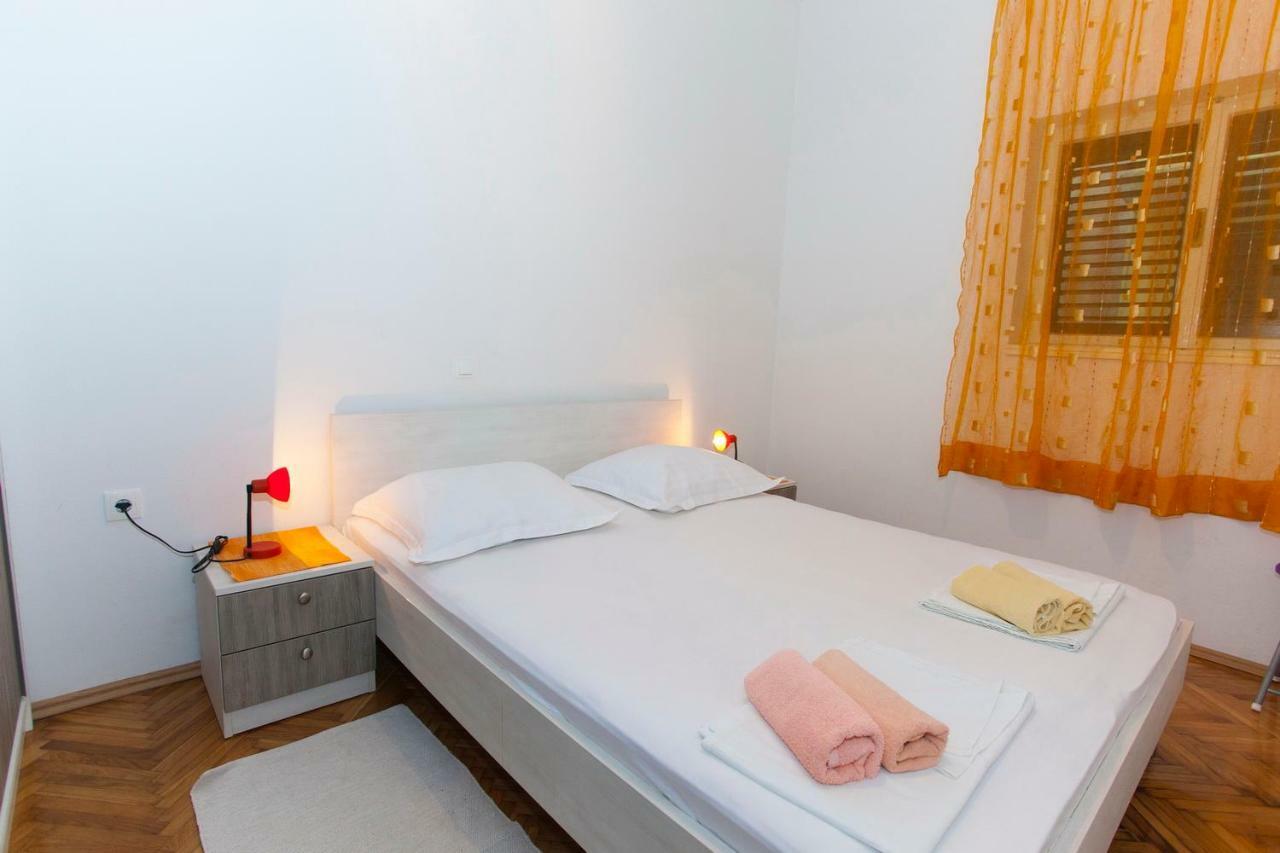 Apartmani Ruza Makarska Exteriör bild