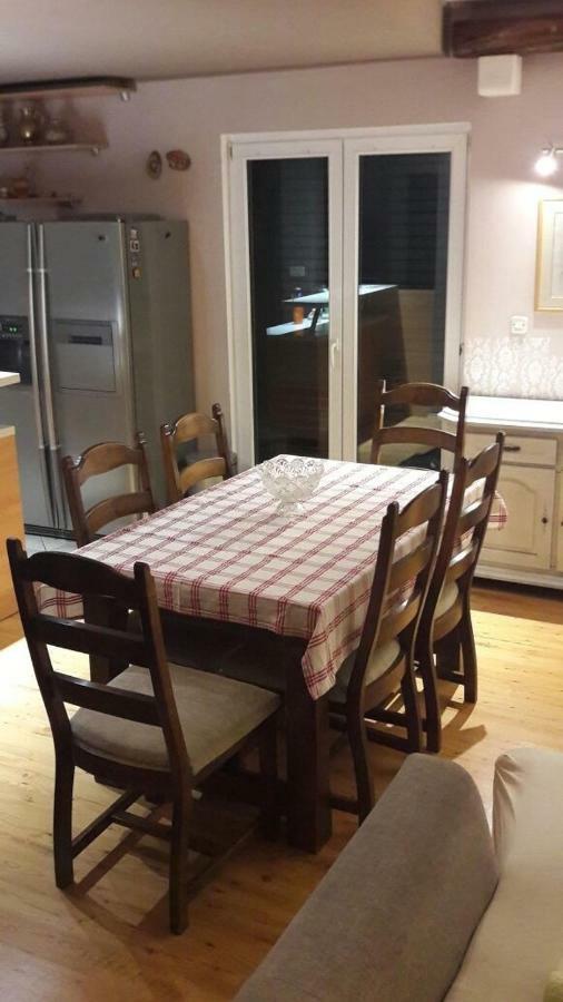 Apartmani Ruza Makarska Exteriör bild